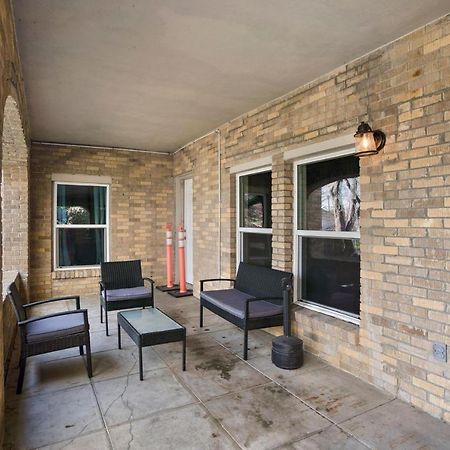 East Downtown Micro-Luxe Container Living Pod #9 Apartment Houston Exterior photo