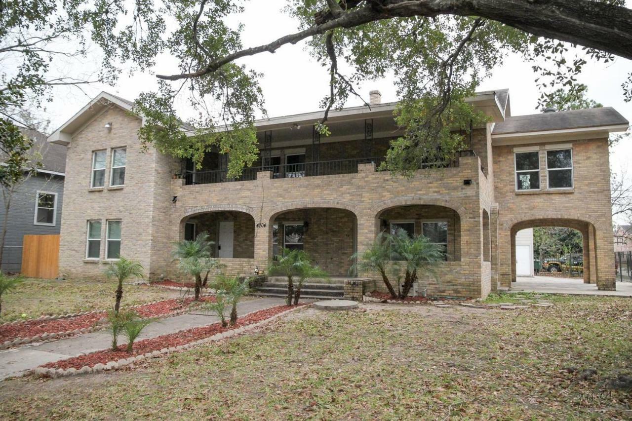 East Downtown Micro-Luxe Container Living Pod #9 Apartment Houston Exterior photo